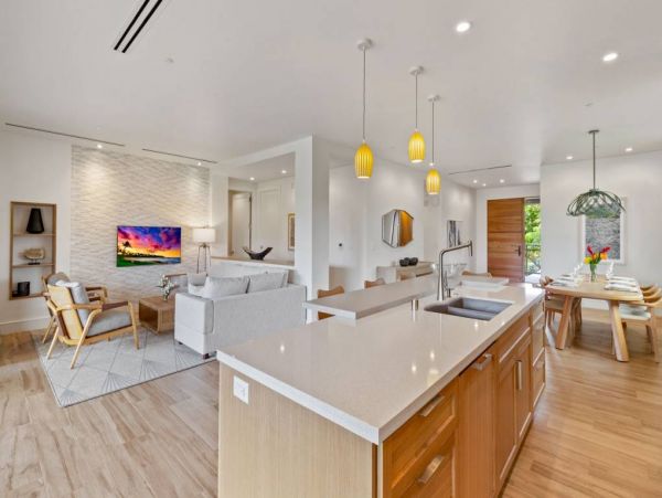 Luxury 3 Bedroom Condo in Kaanapali Sleeps 8