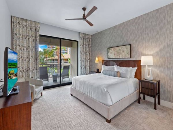 Luxury 3 Bedroom Condo in Kaanapali Sleeps 8