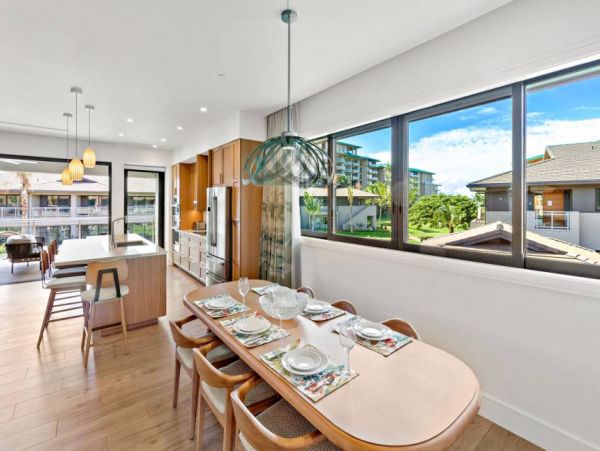 MAUI 3 BEDROOM/3BATHROOM LUXURIOUS CONDO
