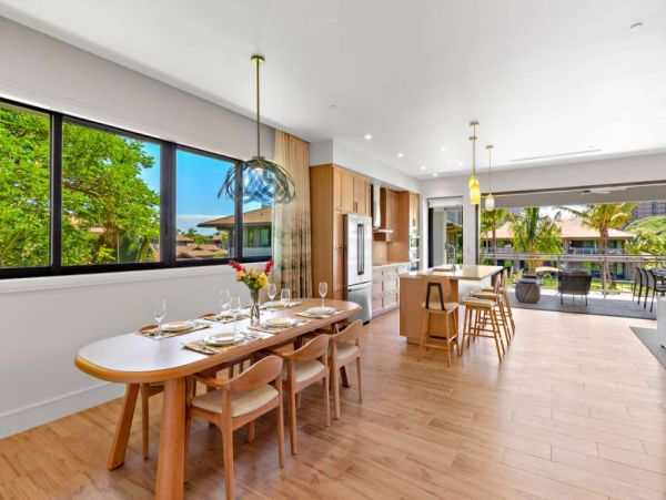 Luxury Lahaina Vacation Condo Three Bedroom