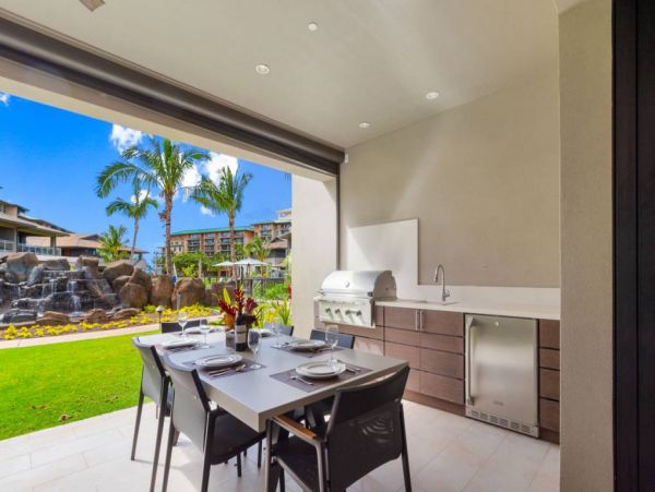 MAUI BEACHFRONT 3 BEDROOM/3BATH LUXURY