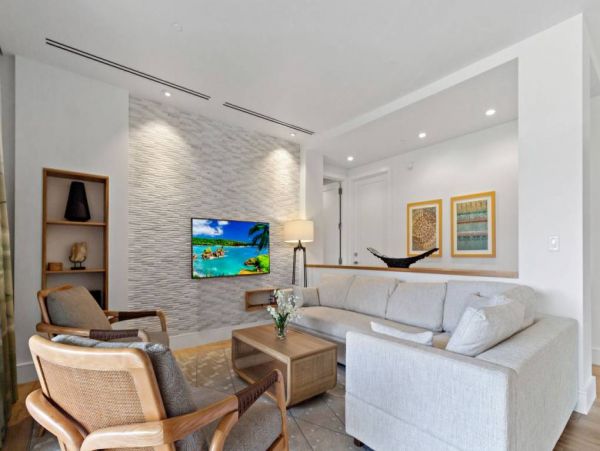 MAUI BEACHFRONT 3 BEDROOM/3BATH LUXURY