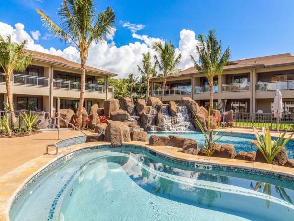 Luxury Maui Vacation Rental  West Maui Beachfront Villa with 3 Bedrooms