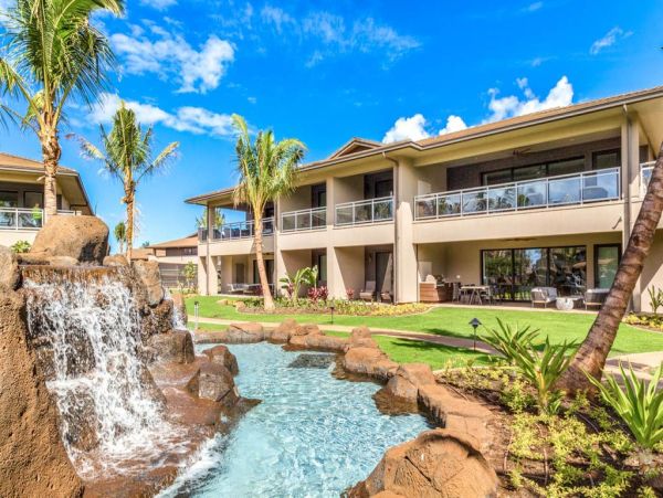 Luxury Maui Vacation Rental  West Maui Beachfront Villa with 3 Bedrooms