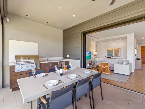 Luxury Maui Vacation Rental  West Maui Beachfront Villa with 3 Bedrooms