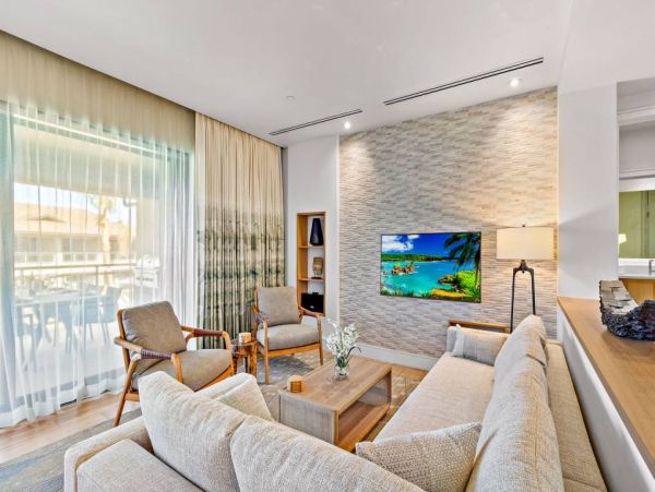 Luxury Maui Vacation Rental  West Maui Beachfront Villa with 3 Bedrooms