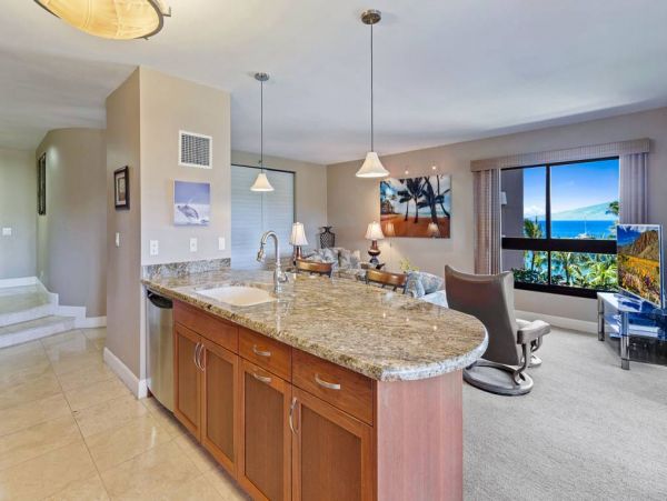 New Remodel, 2 Bedroom with Ocean Views