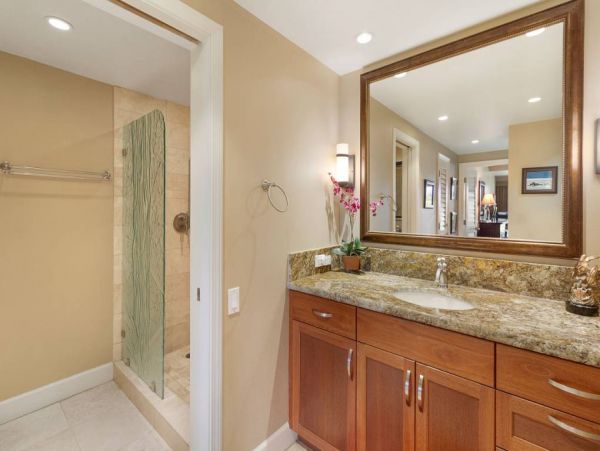 New Remodel, 2 Bedroom with Ocean Views