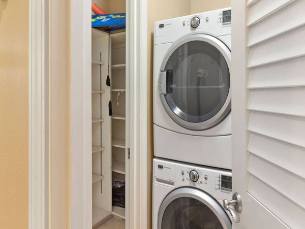 New Remodel, 2 Bedroom with Ocean Views