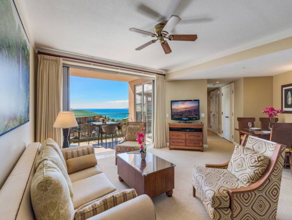 Luxury Maui Vacation Rental with Partial Ocean Views