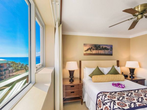 Luxury Maui Vacation Rental with Partial Ocean Views