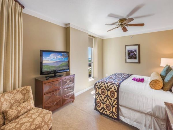 Luxury Maui Vacation Rental with Partial Ocean Views