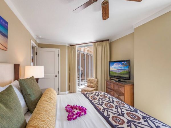 Luxury Maui Vacation Rental with Partial Ocean Views