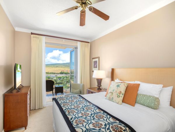 Mountain View One Bedroom Kaanapali Vacation Rental