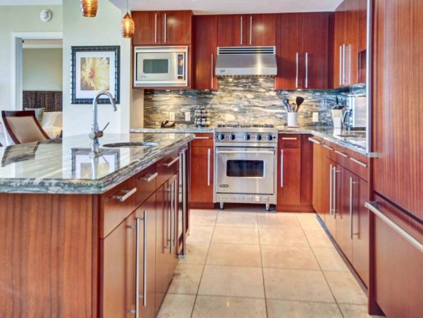 What a review on this Luxury Maui Vacation Residence!