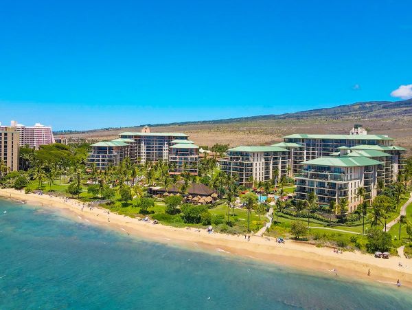 Beautiful & Spacious 2 Bedroom Condo with Ocean Views