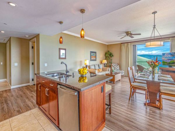 Ocean Views Kaanapali Vacation Condo Two Bedroom