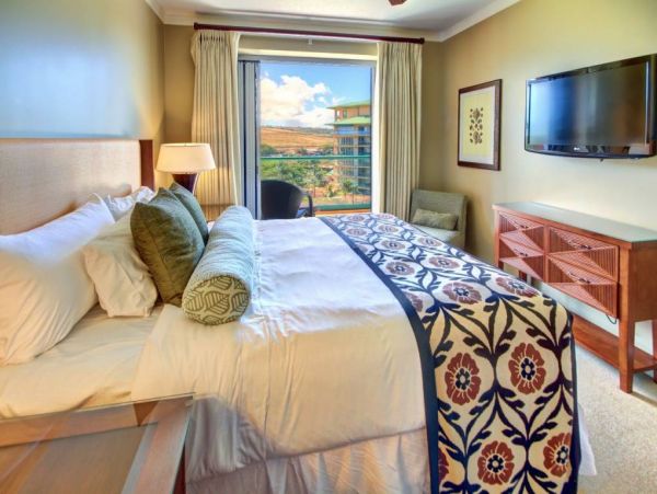 2 Bedroom Partial Ocean View