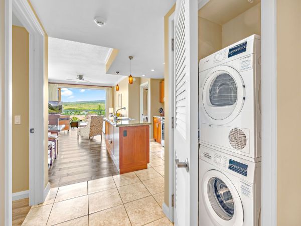 Luxurious 2BR/2BA Maui Suite with Stunning Views Accommodation