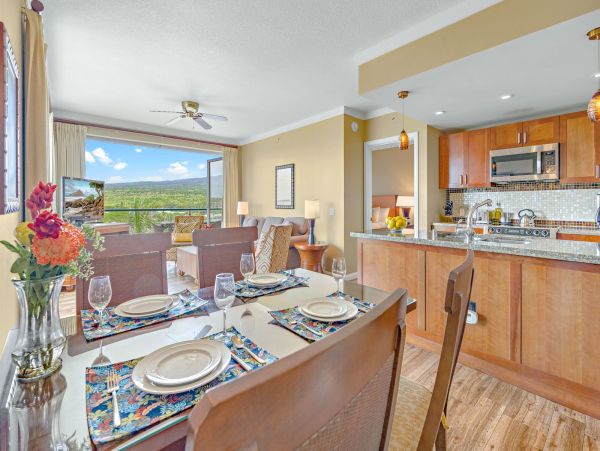 Luxurious 2BR/2BA Maui Suite with Stunning Views Accommodation