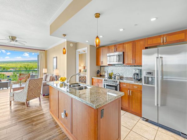 Luxurious 2BR/2BA Maui Suite with Stunning Views Accommodation