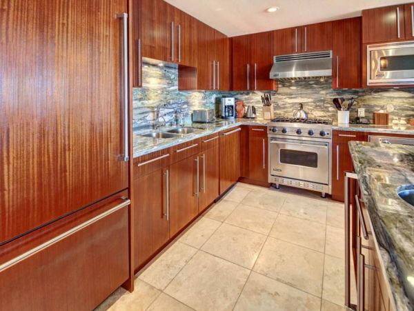 Ocean Views from this Gorgeous 3 Bedroom Vacation Rental