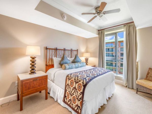 Oceanfront Condo Kanaapali - Maui's Premier Beachfront Retreat