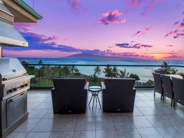 Kaanapali 5th Floor 3 Bedroom Beach Condo Partial Gulf Views