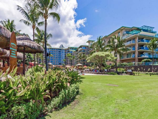 Ocean Views Lahaina Vacation Condo Three Bedroom