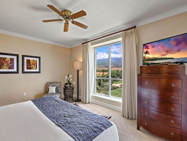 Premier Oceanfront Luxury with Panoramic Views in Kaanapali