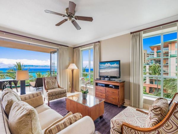 Maui Luxury Oceanfront Vacation Rental Sleeps 6