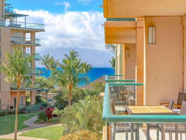Kaanapali 2 Bedroom-1 Bath Suite with Mountain & Ocean Views