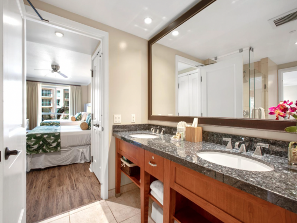 Two Bedroom Condo with Ocean Views Sleeps Eight Guests