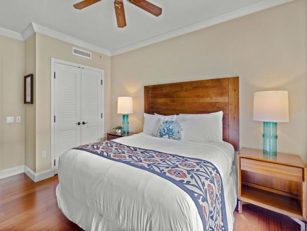 Lovely Vacation Condo with 3 Bedrooms & Ocean View