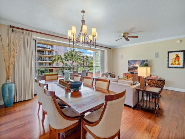 Lovely Vacation Condo with 3 Bedrooms & Ocean View