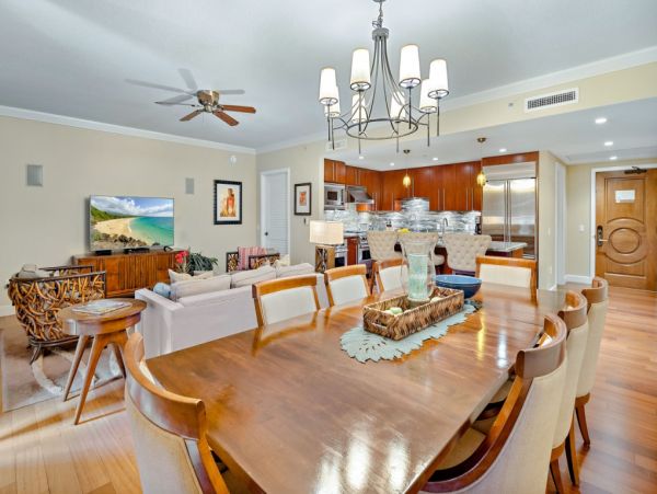 Lovely Vacation Condo with 3 Bedrooms & Ocean View