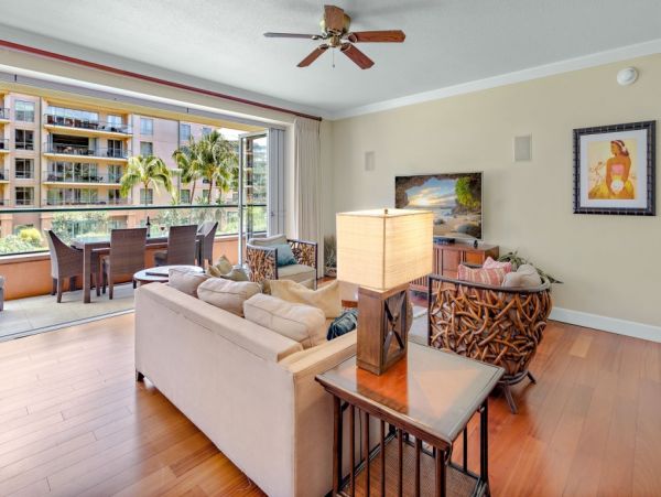 Lovely Vacation Condo with 3 Bedrooms & Ocean View