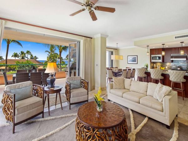 Luxury Vacation Accommodation Five Star Luxury Throughout