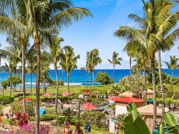 Luxury Vacation Accommodation Five Star Luxury Throughout