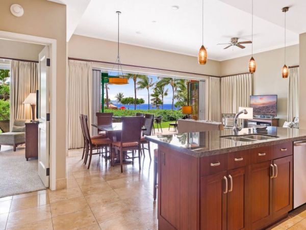 Oceanfront Condo, Ground floor