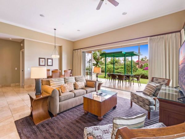 Oceanfront Condo, Ground floor