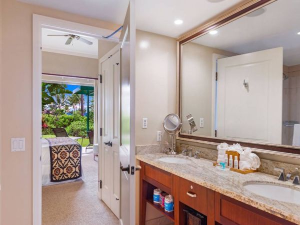 Oceanfront Condo, Ground floor