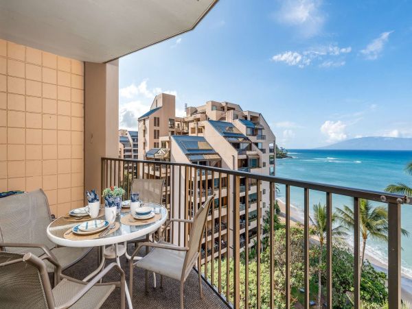 Oceanfront Lahaina Vacation Rental on Kahana Beach