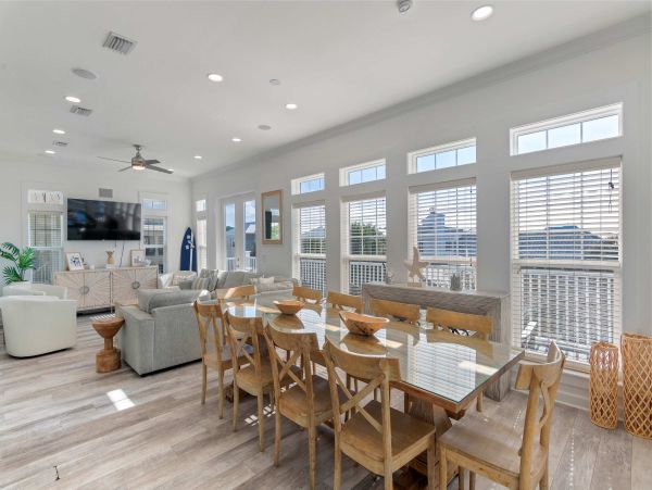 30A Florida Luxury Vacation Rental - Gulf Coast Beach House with Pool & Carriage House