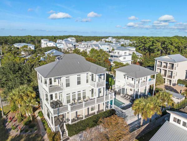 30A Florida Luxury Vacation Rental - Gulf Coast Beach House with Pool & Carriage House