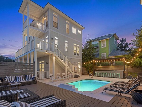 30A Florida Luxury Vacation Rental - Gulf Coast Beach House with Pool & Carriage House