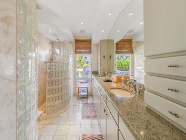 Luxury Villa with Private Pool Wonderful Space & Privacy