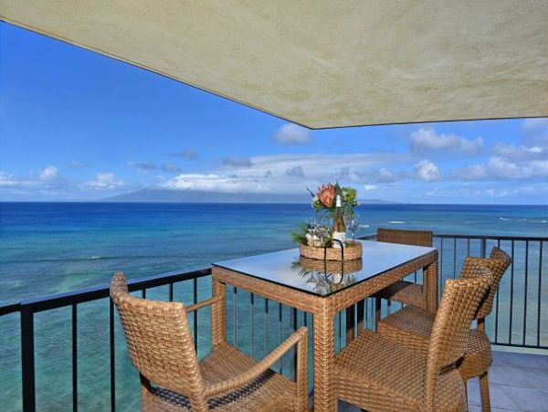 12th Floor Penthouse in Kahana with Great Ocean Views