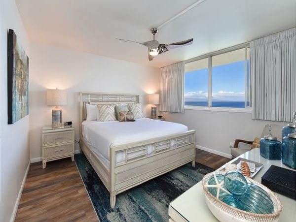 12th Floor Penthouse in Kahana with Great Ocean Views