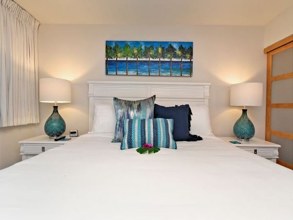 12th Floor Penthouse in Kahana with Great Ocean Views